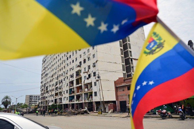 Volta às aulas na Venezuela ocorre sob medo após terremotos de magnitude 7,2 e 7,5