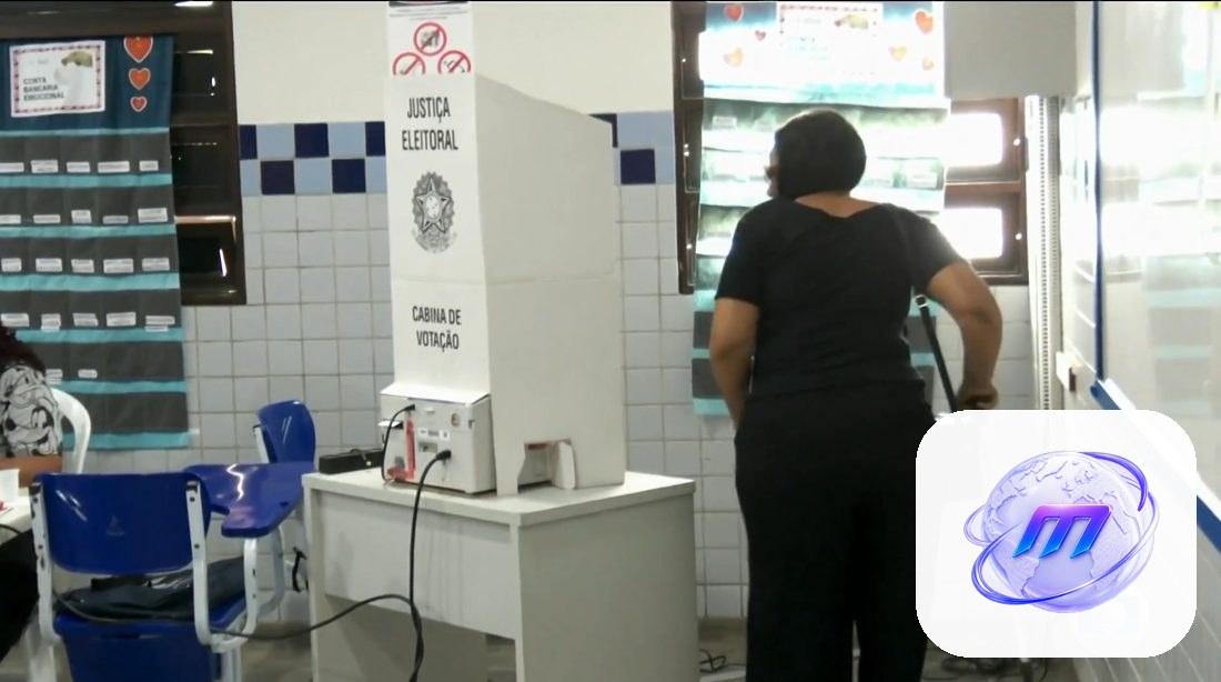 Eleitores com deficiência ou mobilidade reduzida podem solicitar transporte gratuito até a votação; prazo encerra segunda (14)