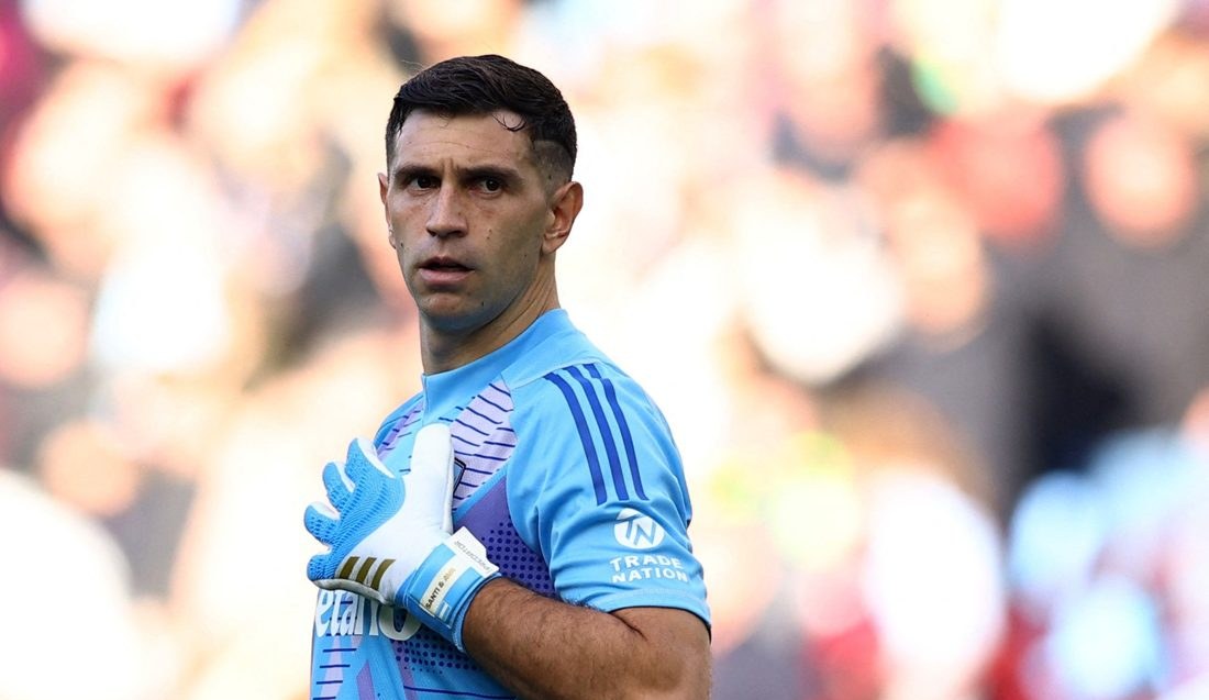 Chelsea negocia contratação do goleiro argentino Emiliano Martínez com Aston Villa
