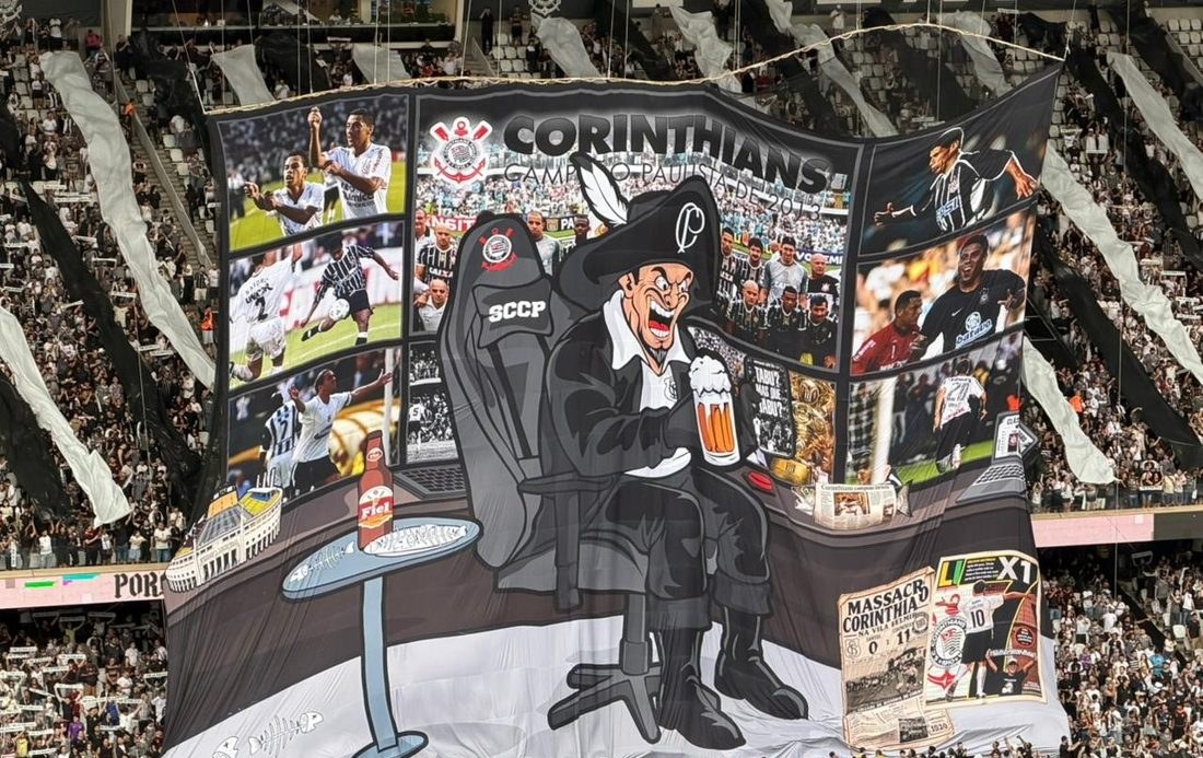 Corinthians exibe mosaico provocativo contra Santos na Arena
