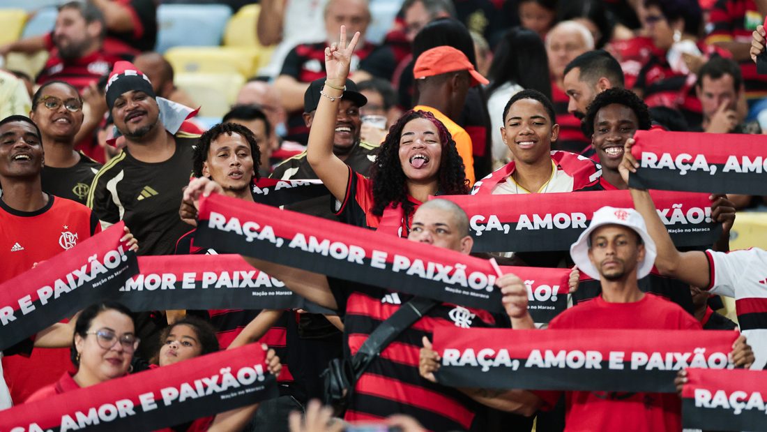 Flamengo chega a vitória que pode garantir cerveja grátis aos torcedores, campanha da Brahma