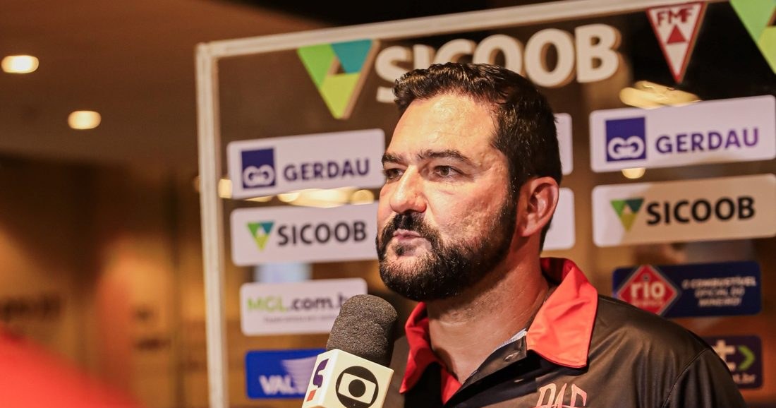 Danilo usa títulos como jogador para inspirar elenco por taça na Série D