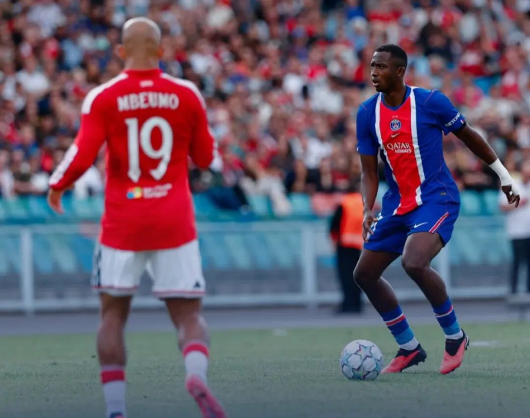 PSG e Manchester United empatam em amistoso de pré-temporada