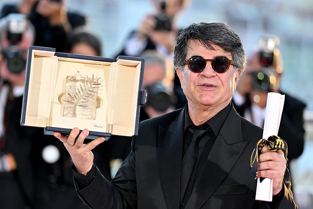 Vencedor da Palma de Ouro, Jafar Panahi é condenado a mais de cinco anos de prisão no Irã