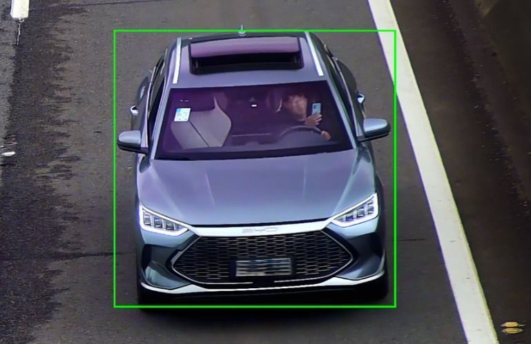 Proposta altera CTB para incluir imagem de infração em multas de trânsito