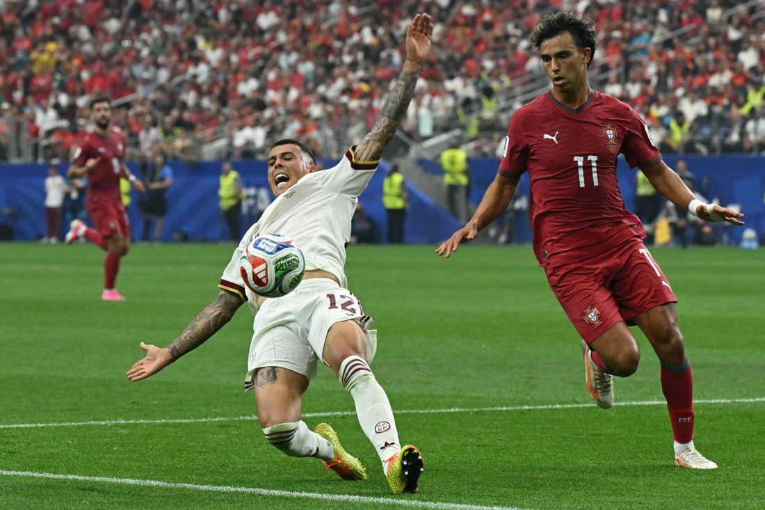 João Félix negocia saída do Al Nassr e tem o Barcelona como destino preferido
