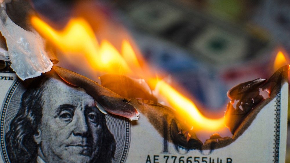 Goldman Sachs projeta dólar entre R$4,50 e R$5,80 após eleições de outubro