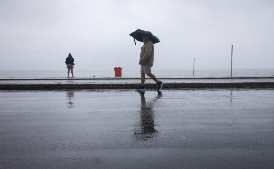 Rio enfrenta semana de chuvas e temperatura mínima pode chegar a 13°C, veja a previsão