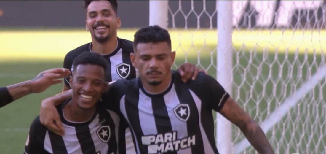 Artilheiro do Botafogo em 2023, Tiquinho volta ao Botafogo