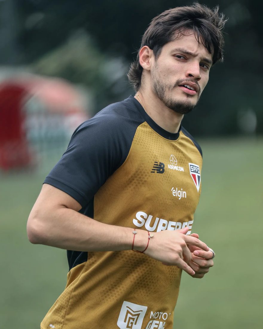Bobadilla inicia fase de transição no São Paulo, mas segue como dúvida para o duelo contra o Atlético-MG