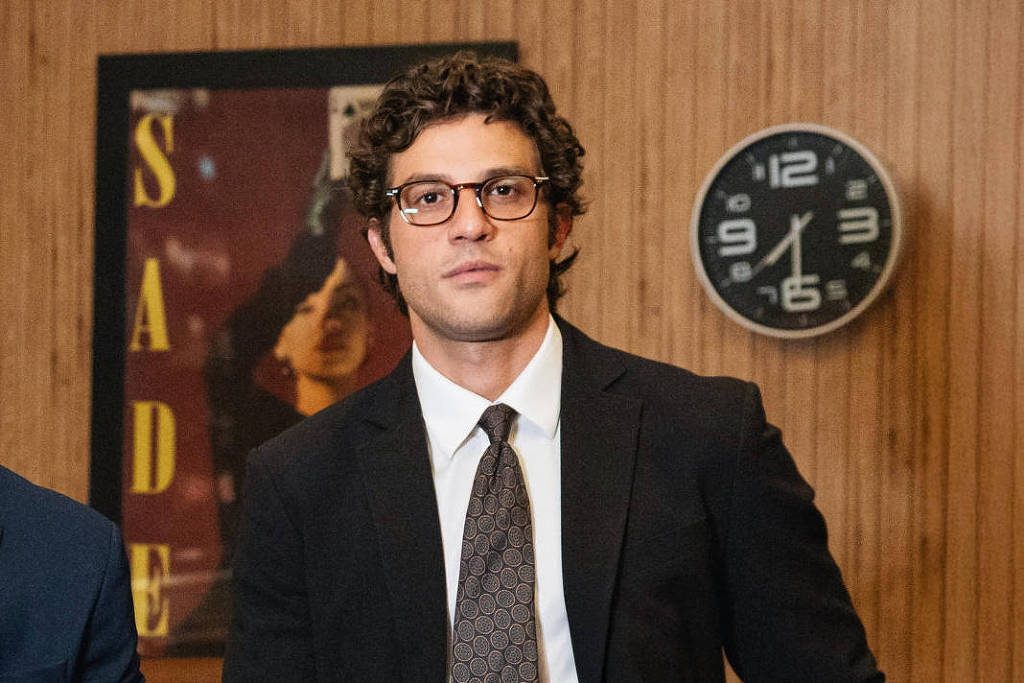 Thiago Stivaletti destaca Chay Suede como sucessor dos grandes galãs da teledramaturgia
