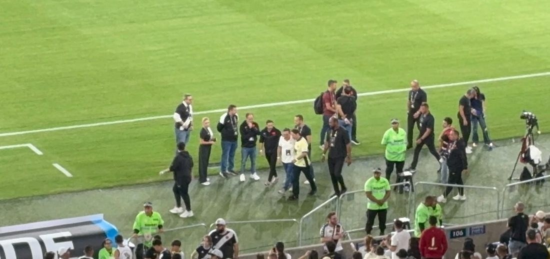 Diretor do Maracanã registra queixa contra Marcos Lamacchia por uso de camarote após derrota do Vasco