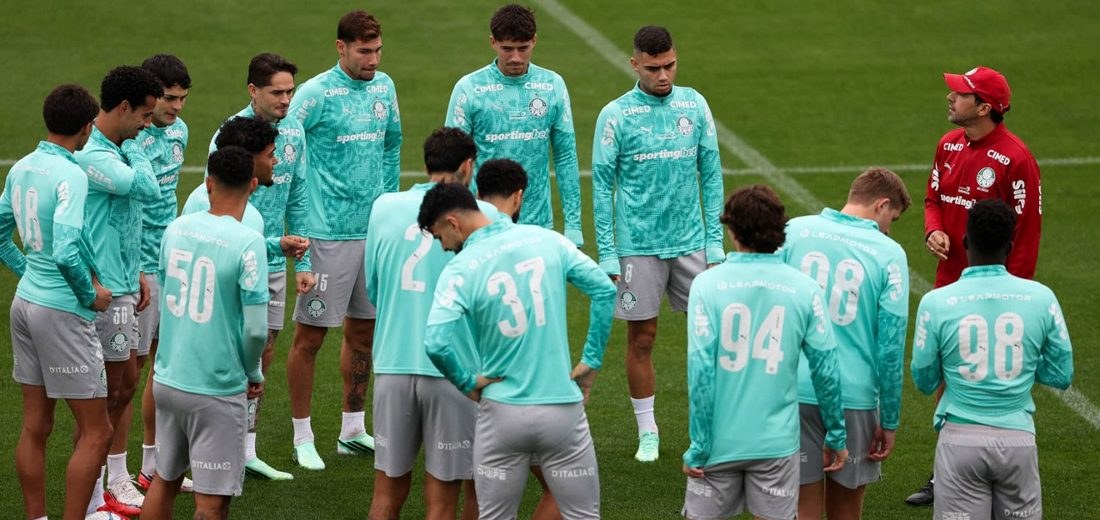 Palmeiras chega a Quito e avalia movimentações na janela de transferências