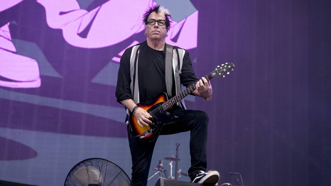 Noodles se afasta dos shows do Offspring por problema de saúde