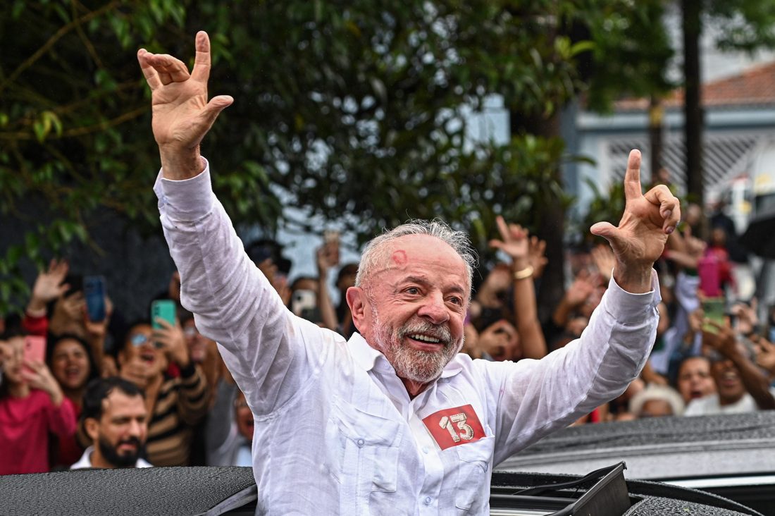 Reeleito, Lula bate recorde com 64 milhões de votos e dobra vantagem em relação a 2022