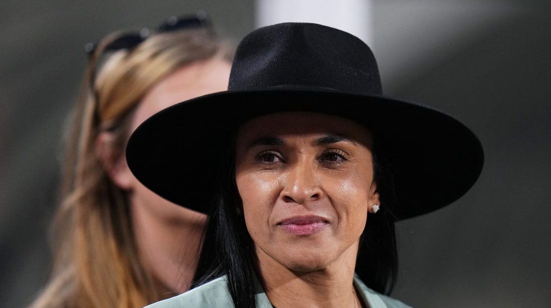 Marta fica fora da lista de convocadas para amistoso contra a Argentina e técnico Arthur Elias explica estratégia