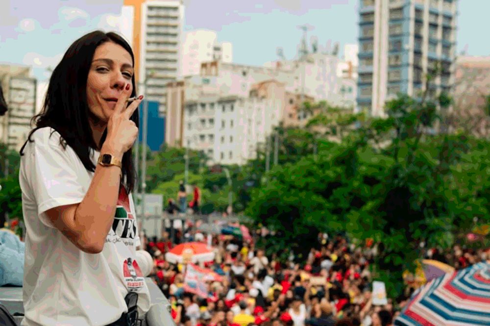 Isadora Brizola utiliza suposto parentesco como estratégia de campanha