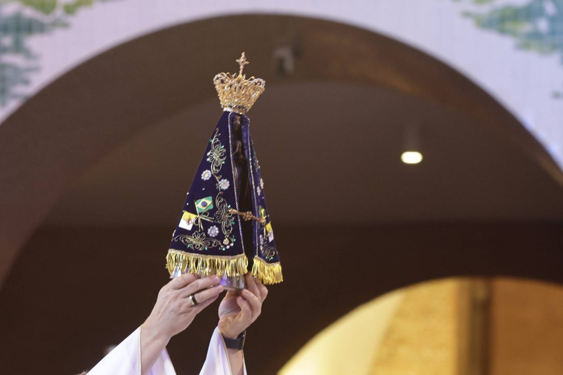 Evangélicos veem Nossa Senhora como serva de Deus, e não como objeto de culto
