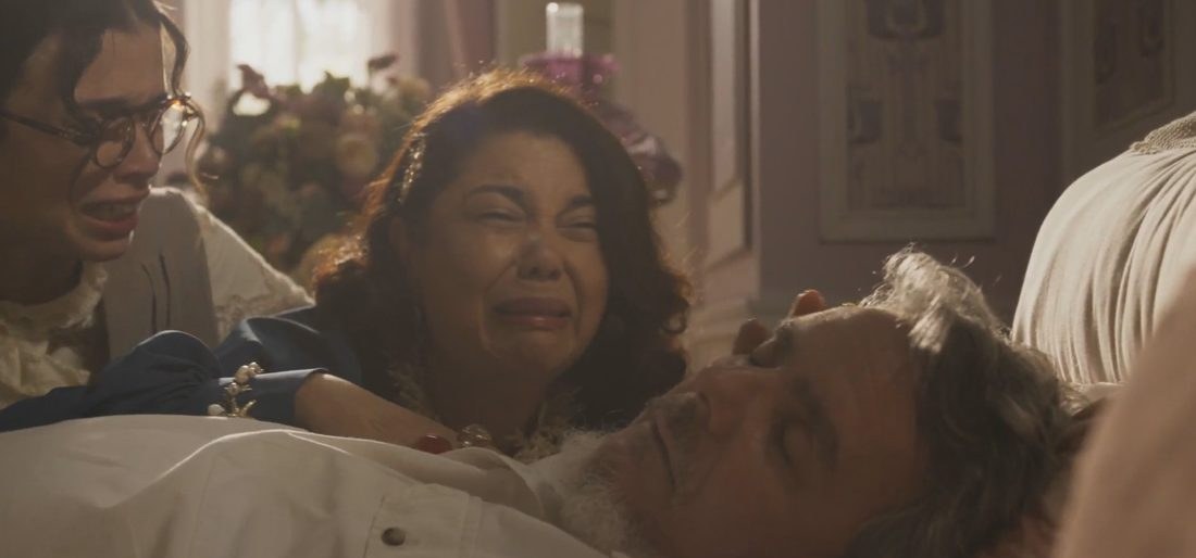 Graça entra em desespero com a morte de Casemiro em “A Nobreza do Amor”