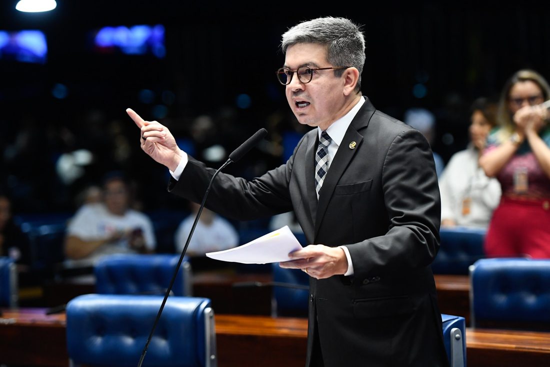 Randolfe Rodrigues perde reeleição ao Senado após 15 anos de atuação e abre caminho para nova representação amapaense