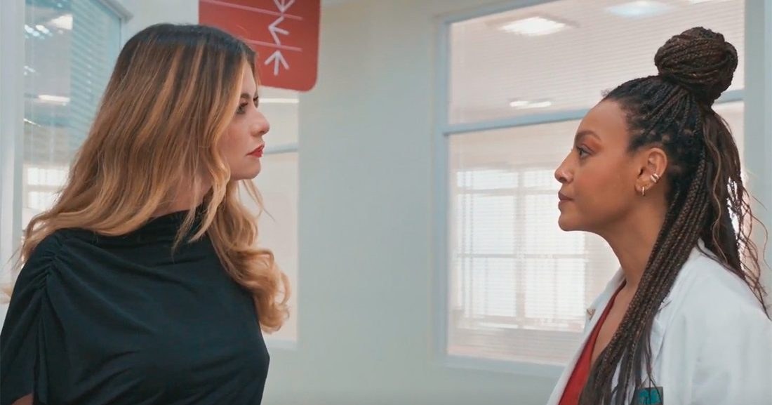 Vanessa expulsa Bela do quarto de Gabriel no hospital em cena de Por Você