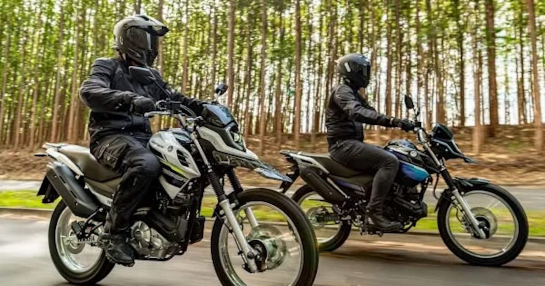 Yamaha Crosser 2027 chega com Bluetooth, LEDs completos e novas cores
