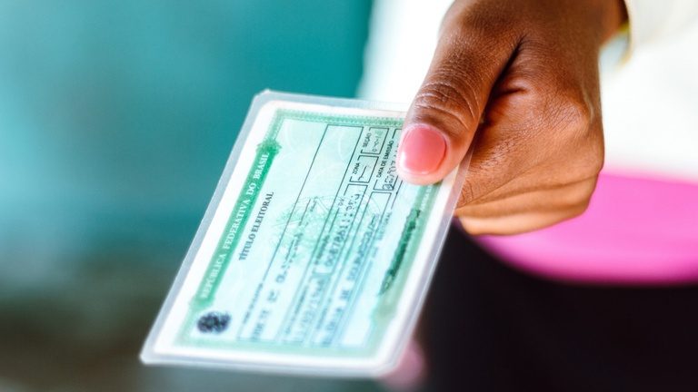 INSS desmente rumor: benefícios não serão bloqueados por falta de documento biométrico