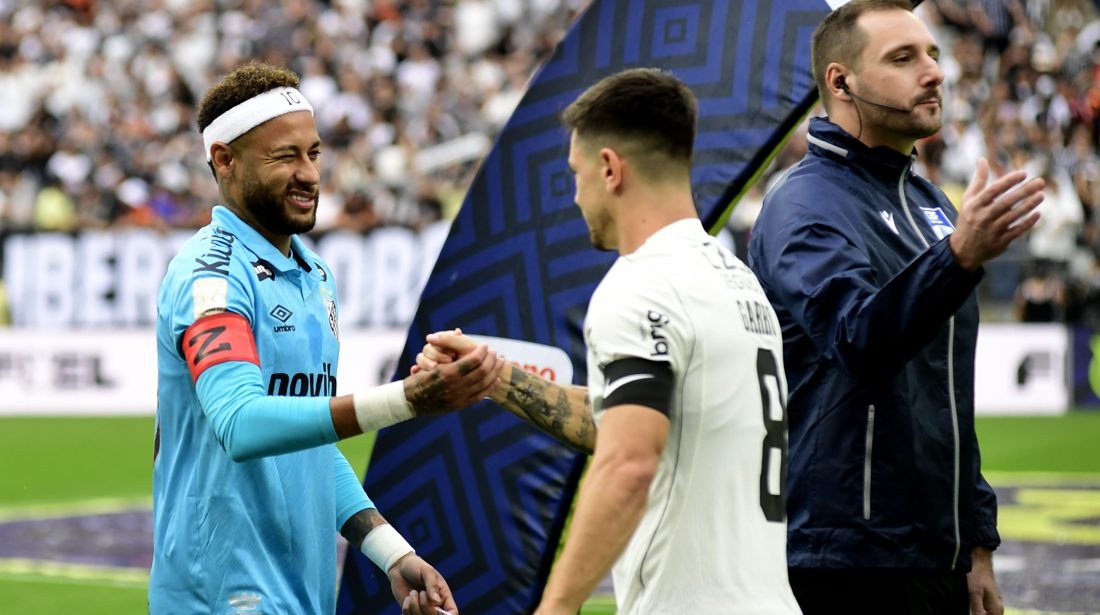 Santos reage após derrota ao Palmeiras, vence clássico contra o Corinthians e ganha fôlego para a reta final