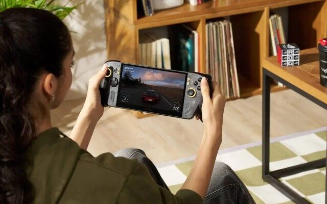 ASUS começa a vender o ROG Xbox Ally X20 nos EUA com tela OLED e edição de aniversário