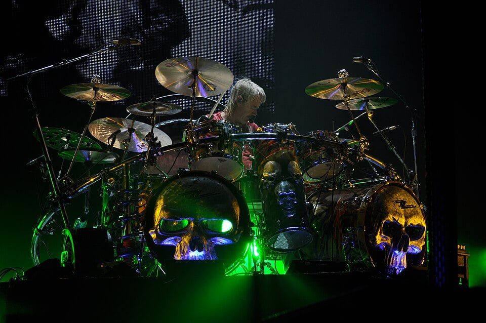 Frank Beard, baterista do ZZ Top, morre aos 77 anos