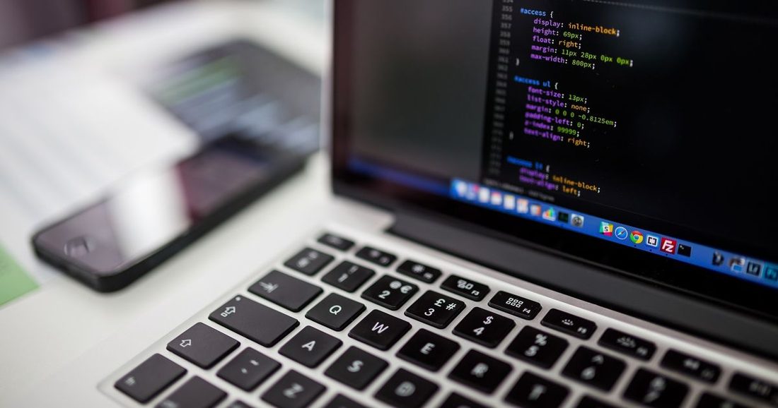5 cursos gratuitos de tecnologia para ampliar habilidades em diferentes carreiras