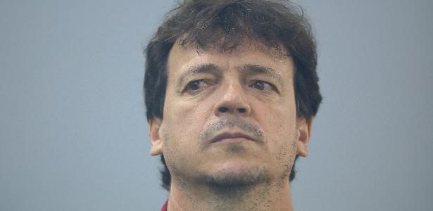 Casagrande critica Fernando Diniz e cobra vitória do Corinthians
