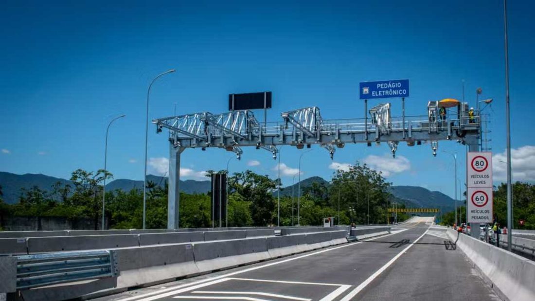 Criminosos criam 480 sites falsos de pedágio Free Flow para roubar motoristas via Pix