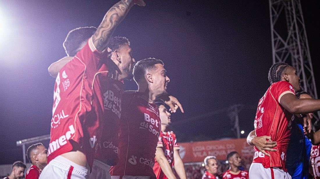 Vila Nova assume a liderança da Série B após vitória por 1 a 0 sobre o América-MG