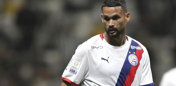 Rogério Ceni retira Willian José do jogo contra o São Paulo para reflexão sobre ofensa ao Nordeste