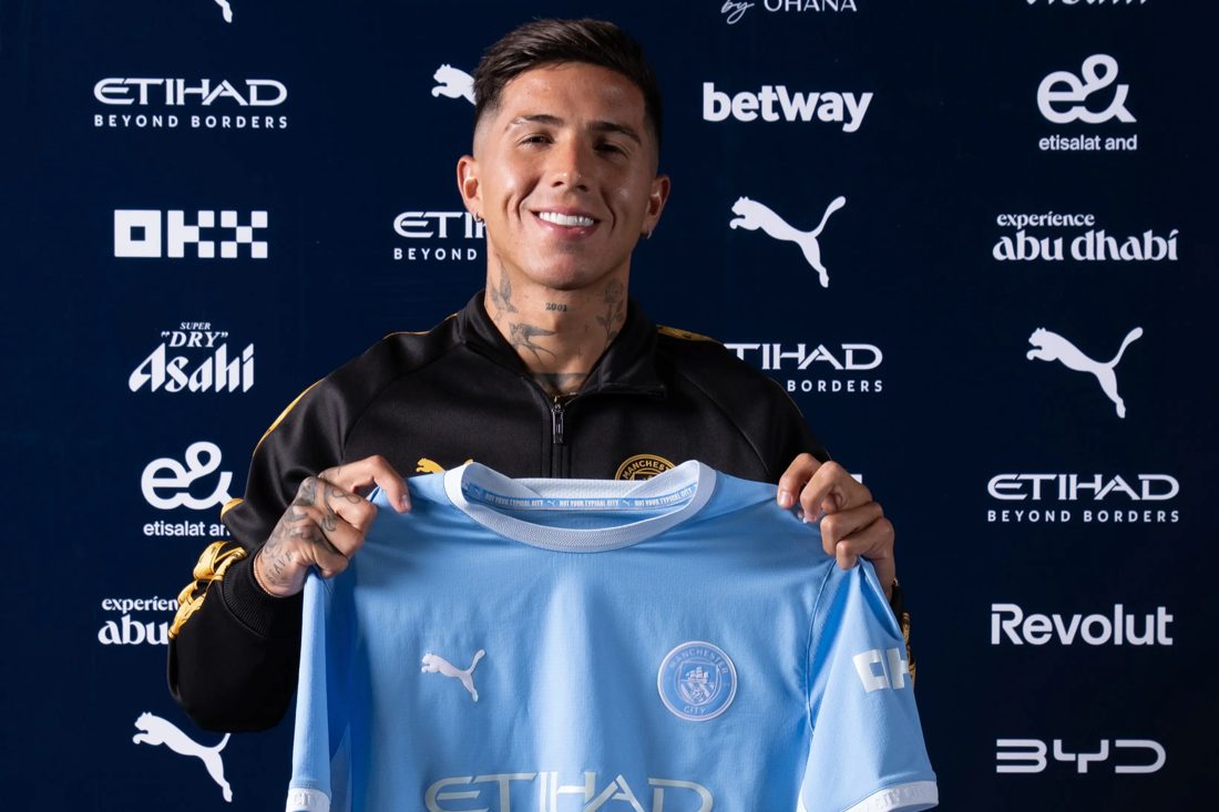 Manchester City oficializa Enzo Fernández e iguala recorde de investimento na Premier League