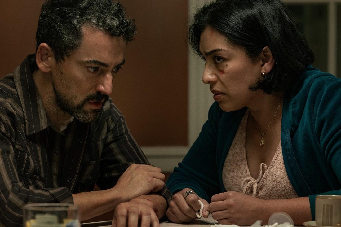 Ben Affleck discute narrativas e política em "Sobrevivência", novo thriller que estreia em Los Angeles