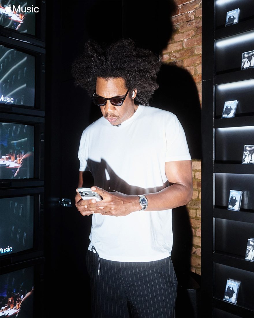 Jay-Z se autoproclama curador do show de intervalo do Super Bowl 2025, aponta site