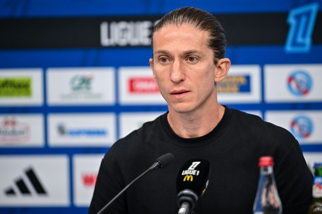 Filipe Luís denuncia erro de arbitragem que frustrou empate do Mônaco contra o Strasbourg