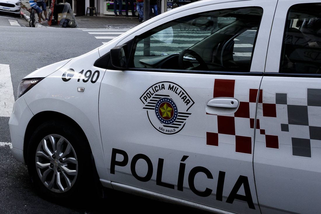 Delegado sob efeito de álcool colide com viatura da PM no centro de São Paulo