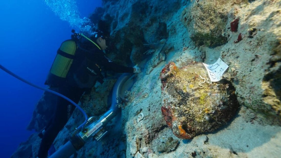Arqueólogos turcos identificam naufrágio de 4.600 anos como o mais antigo já encontrado
