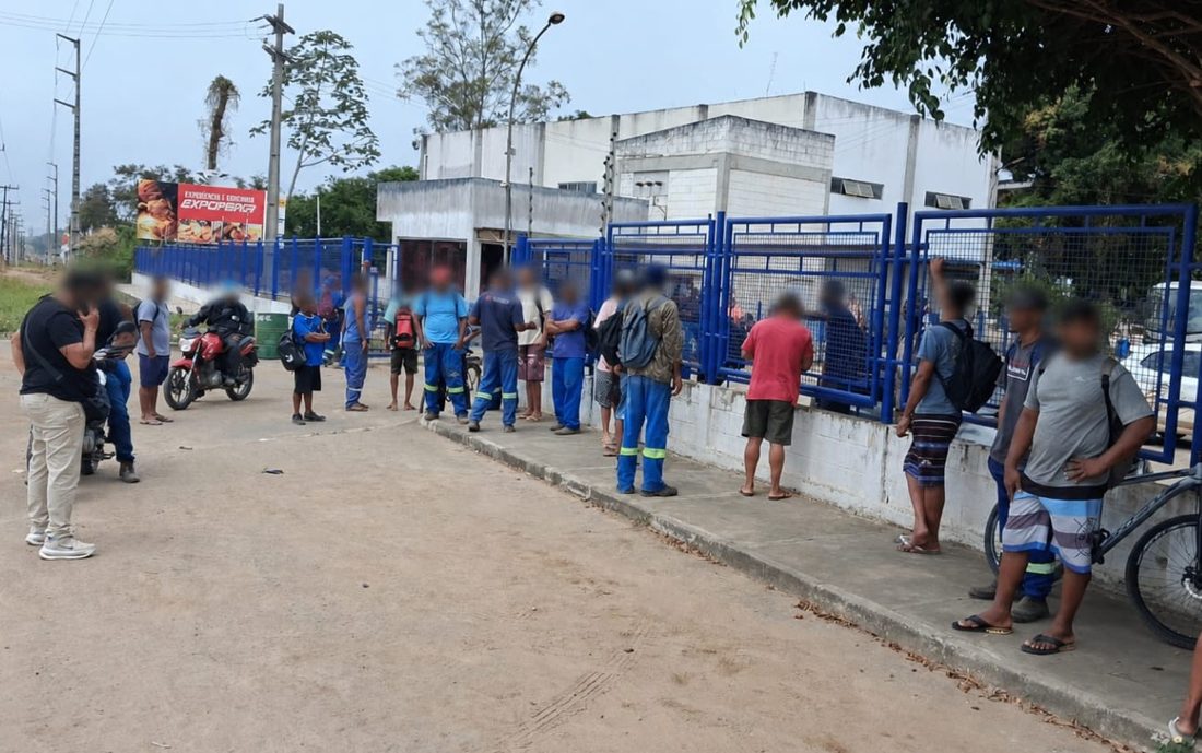 Jovem de 22 anos morre ao ser esmagado por peça de metal em fábrica de pré-moldados em Feira de Santana