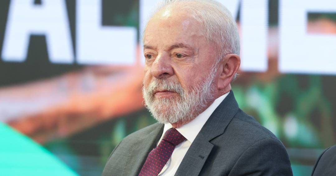 Lula evita debate sobre luxos de Lulinha e de Marcola enquanto PF aponta tráfico de influência