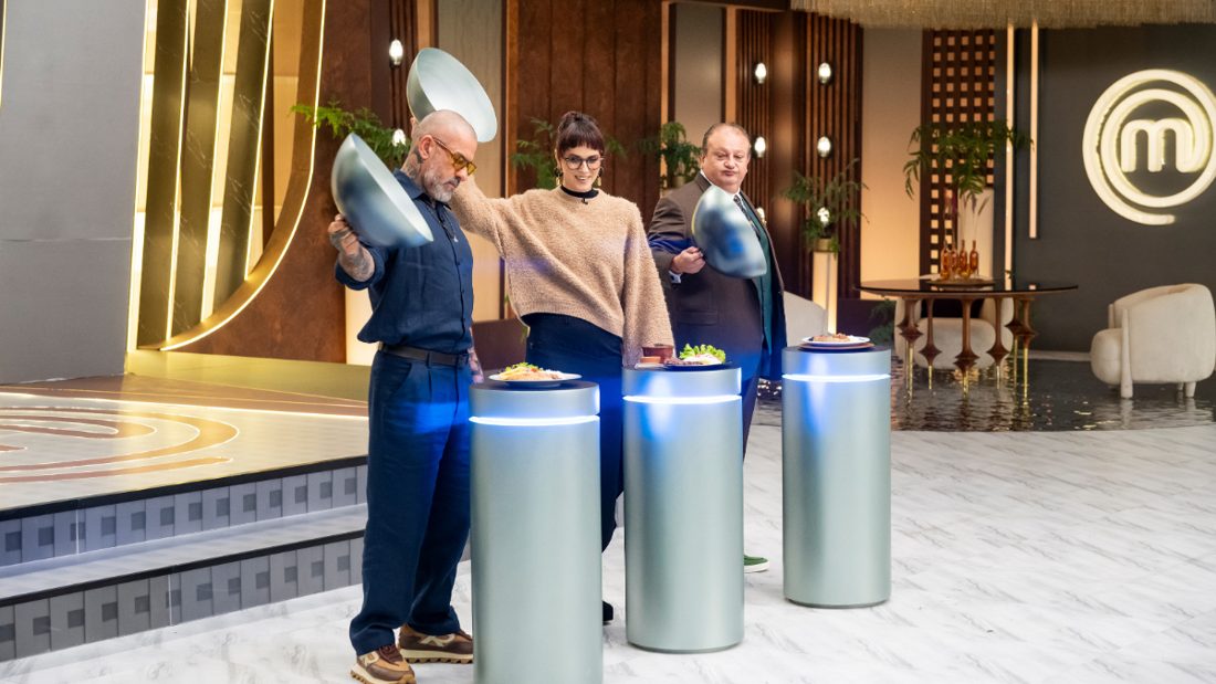 Segundo eliminado do MasterChef Profissionais 2026 é revelado após prova de reinterpretar prato brasileiro