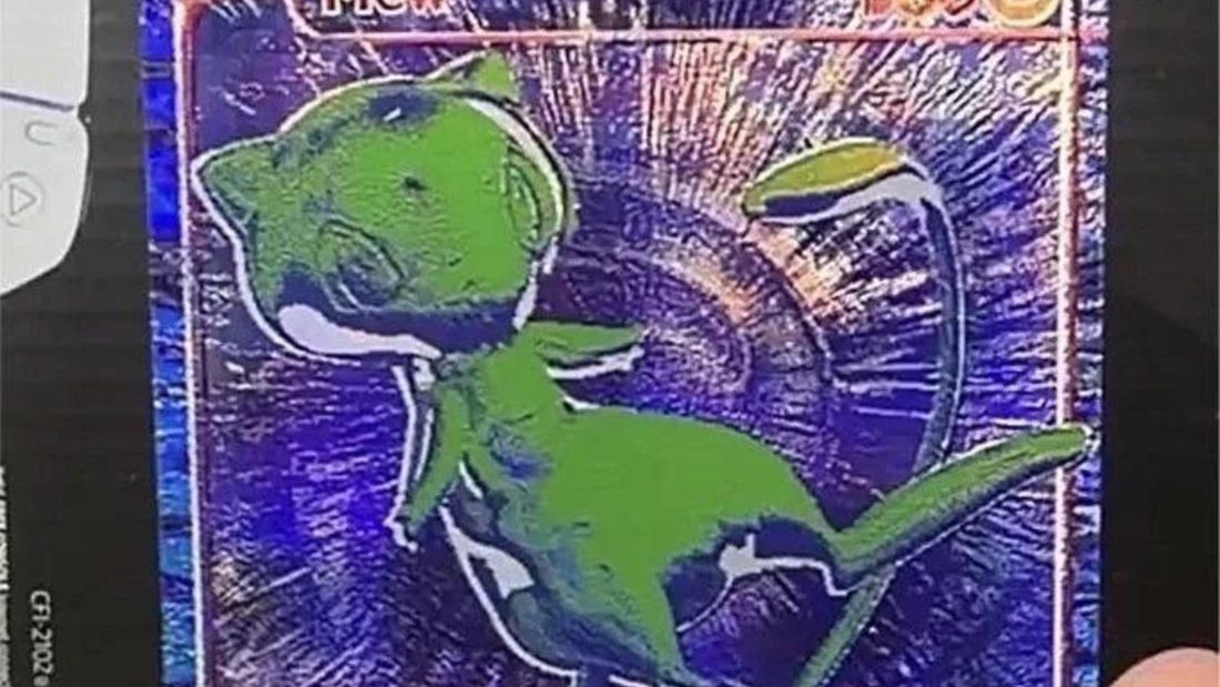 Edição de 30 anos de Pokémon TCG traz Mew holográfico com chance de 1 em 20 mil
