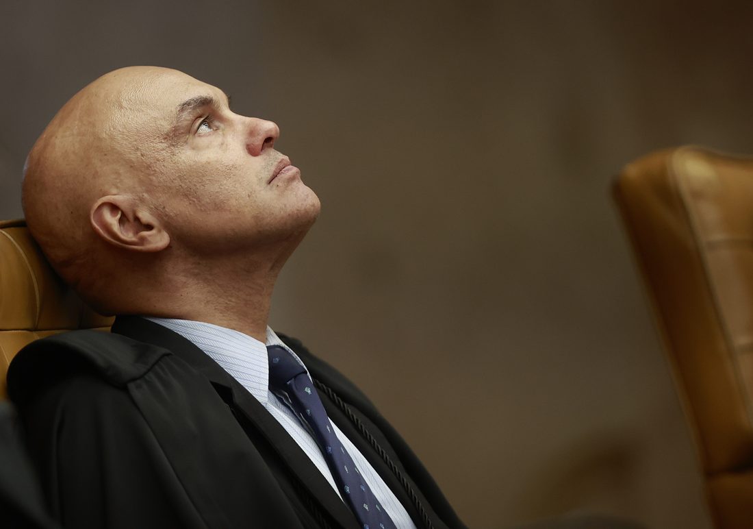 Moraes alerta sobre recorde de senadores favoráveis ao impeachment do STF