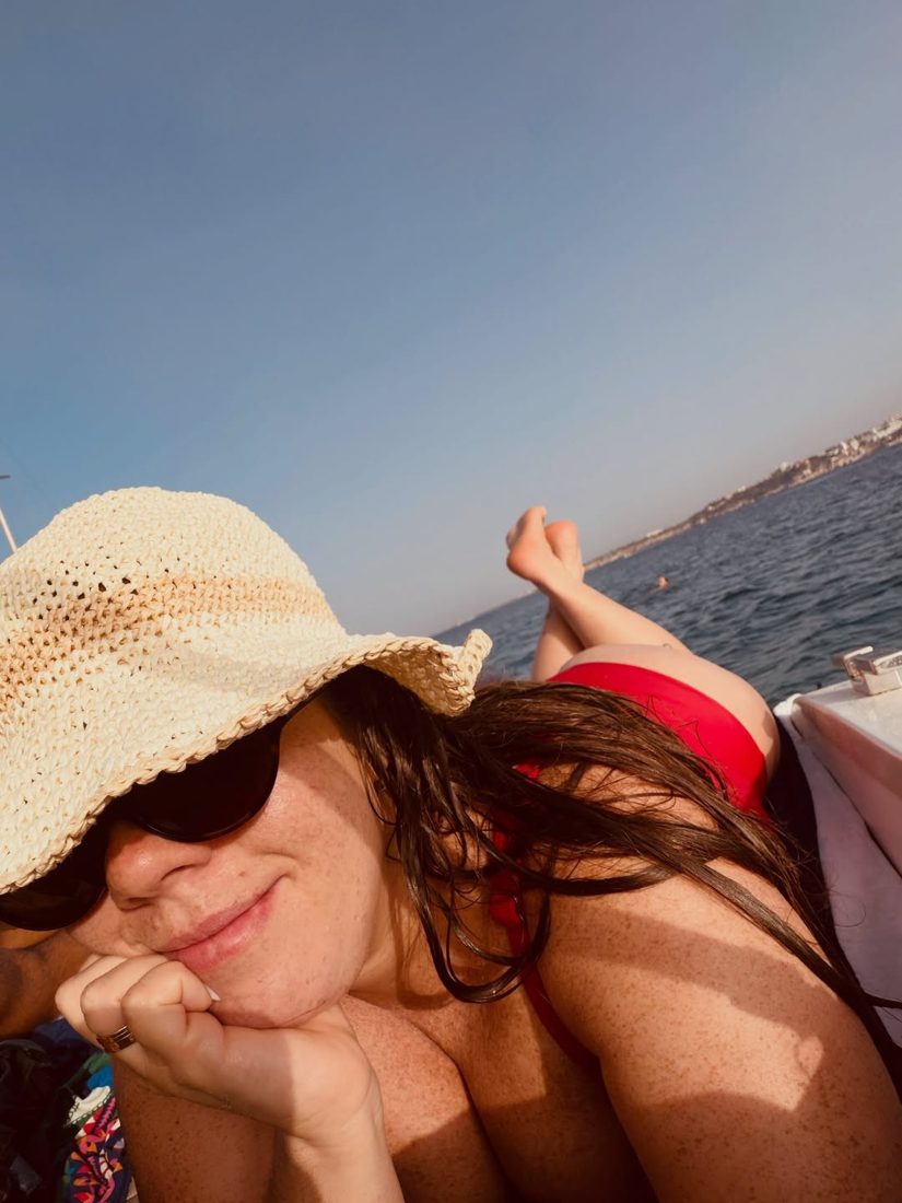 Tati Machado Está Grávida e Desfruta do Verão Europeu com o Marido