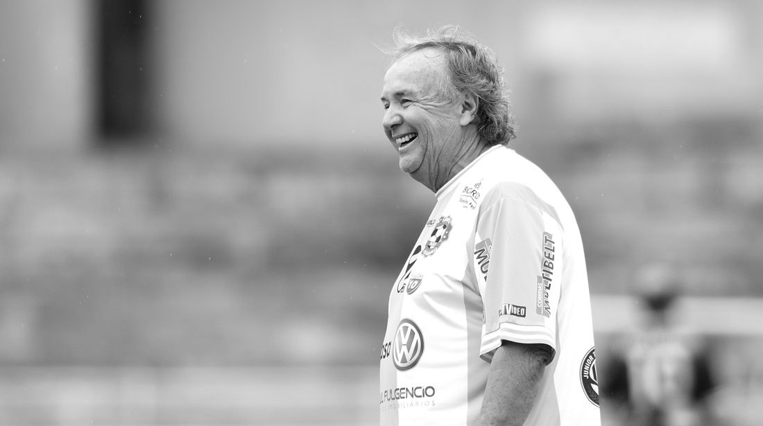 Ex-meia Xaxá, ícone de Portuguesa, Londrina e Vasco, morre aos 74 anos