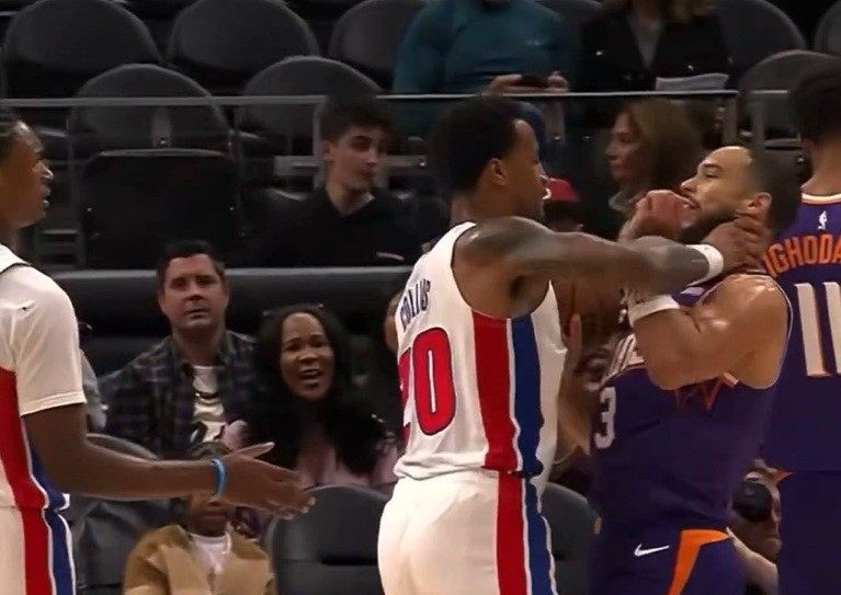 John Collins agarra o pescoço de Dillon Brooks em briga durante amistoso entre Pistons e Suns