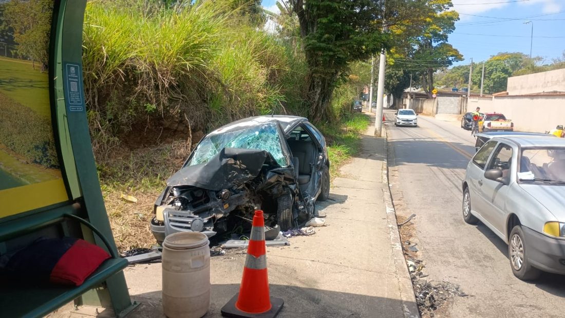 Acidente fatal na Avenida João Rodolfo Castelli, em São José dos Campos, deixa quatro vítimas